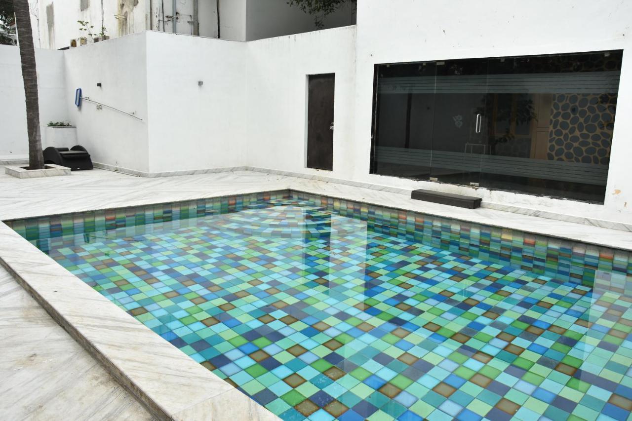 Poppys Vista Hotel Thirumurugan Poondi Екстер'єр фото