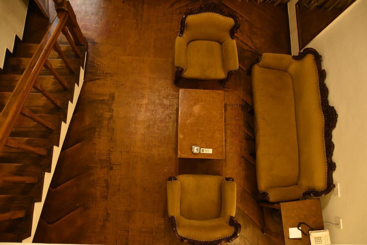 Poppys Vista Hotel Thirumurugan Poondi Екстер'єр фото