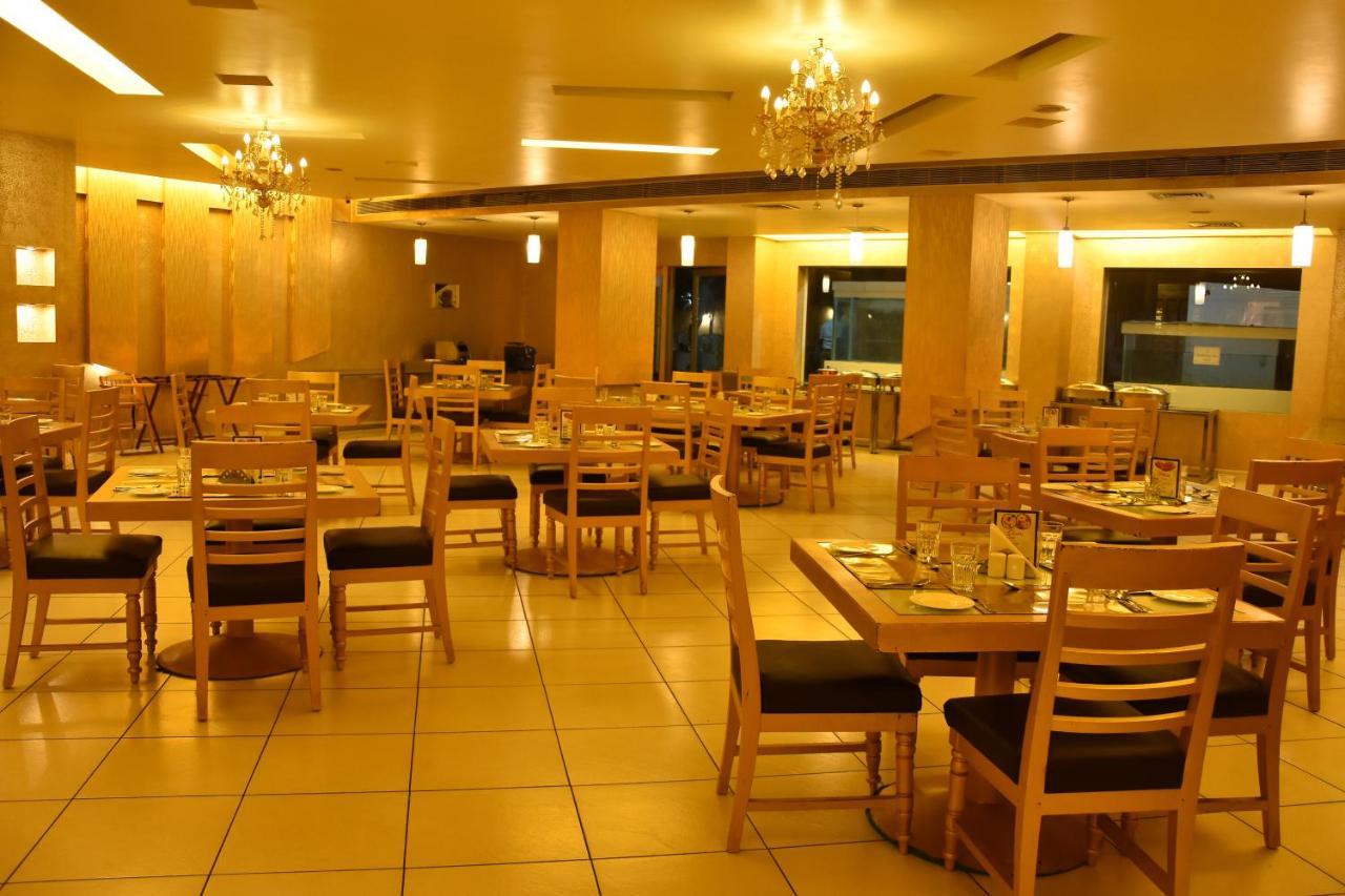 Poppys Vista Hotel Thirumurugan Poondi Екстер'єр фото