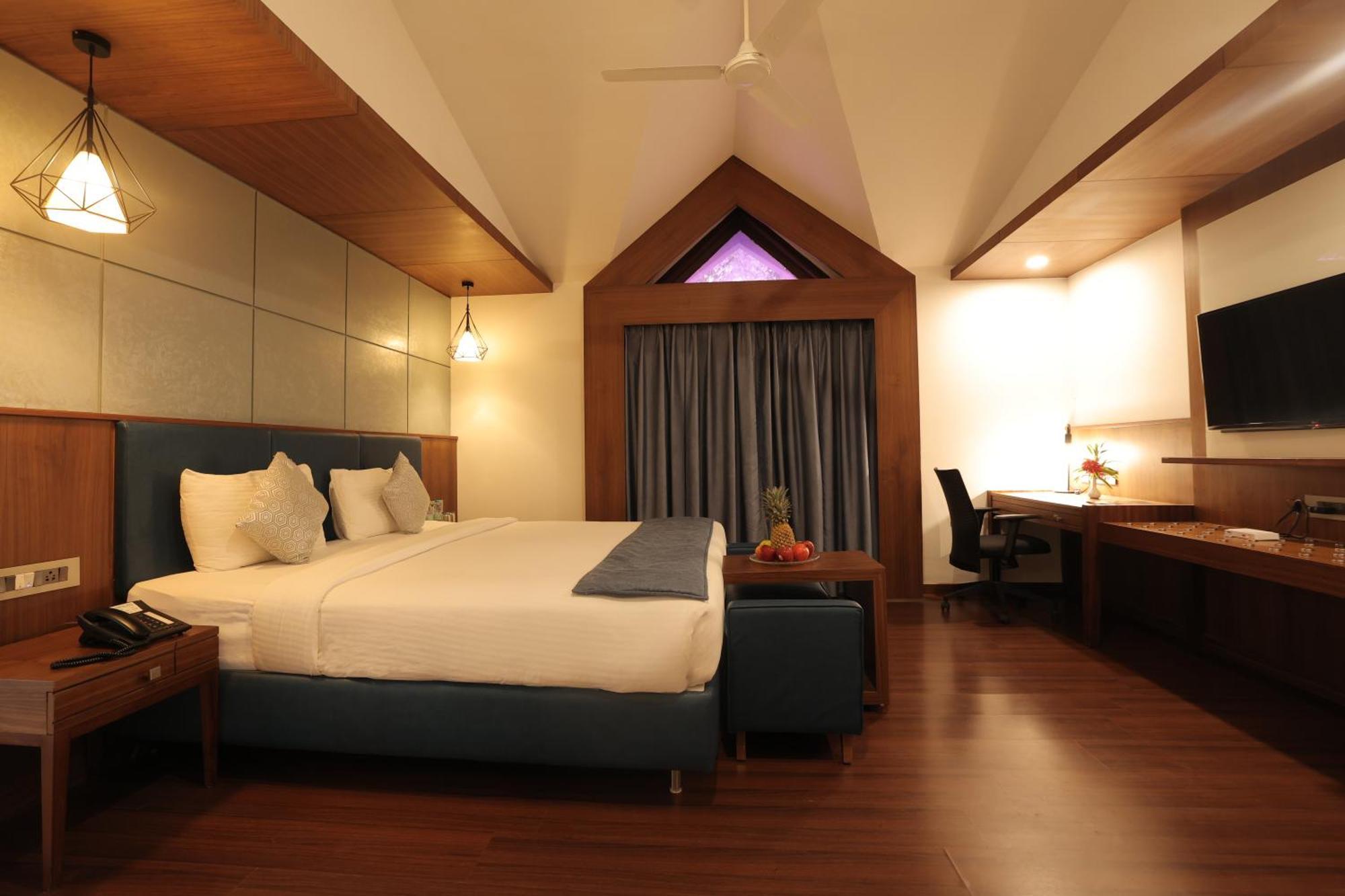 Poppys Vista Hotel Thirumurugan Poondi Екстер'єр фото