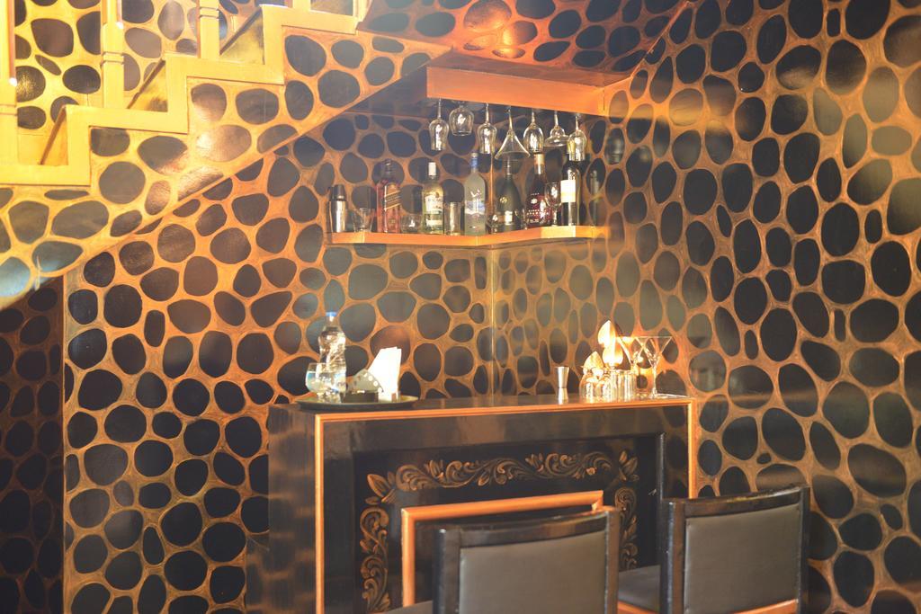 Poppys Vista Hotel Thirumurugan Poondi Екстер'єр фото